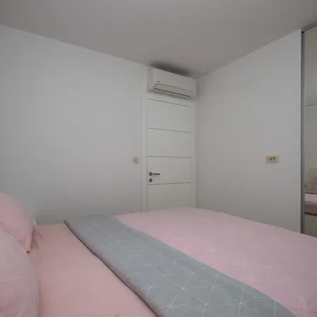 Petric Apartment Makarska